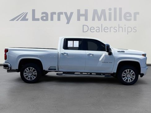 Used 2020 Chevrolet Silverado 3500 High Country w/ Z71 Off-Road Package AWD/4WD image 7