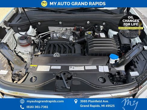 Used 2020 Volkswagen Atlas Cross Sport SE AWD/4WD image 26