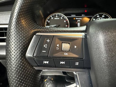 Used 2024 Mitsubishi Outlander SE FWD image 20