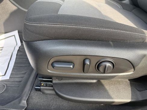 Used 2023 Chevrolet Blazer LT w/ Convenience Package image 28