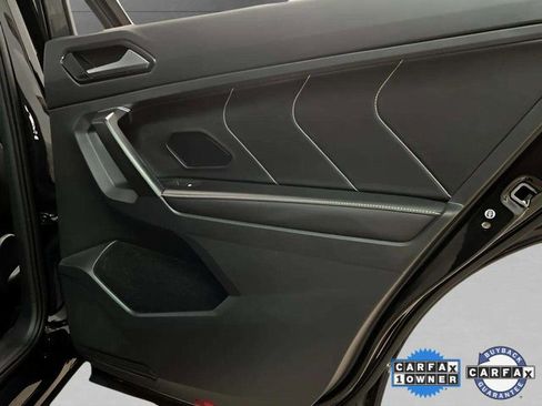 Used 2024 Volkswagen Tiguan SEL R-Line image 78