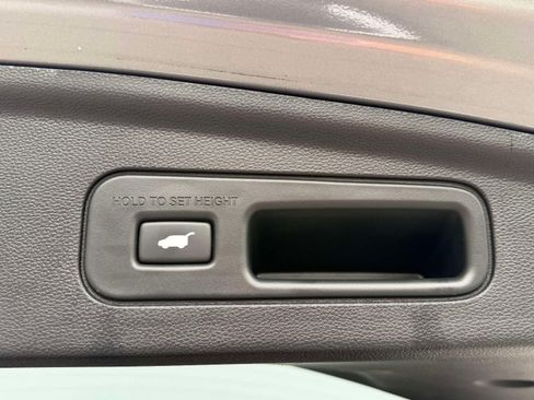 Used 2024 Acura MDX SH-AWD w/ Technology Package image 8