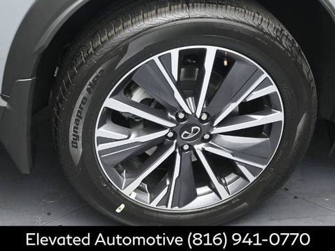 Certified 2026 INFINITI QX60 Luxe w/ Cargo Package AWD/4WD image 5