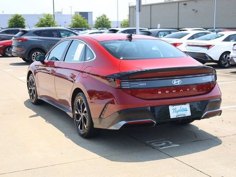 Used 2025 Hyundai Sonata SEL FWD image 7