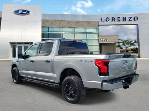 Used 2025 Ford F150 Lightning XLT AWD/4WD image 7