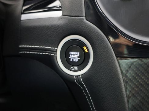 Used 2023 Chrysler 300 C RWD image 19