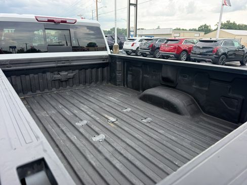 Used 2025 Chevrolet Silverado 3500 LTZ w/ LTZ Plus Package AWD/4WD image 7