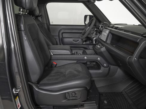 Used 2024 Land Rover Defender 90 Carpathian Edition AWD/4WD image 8