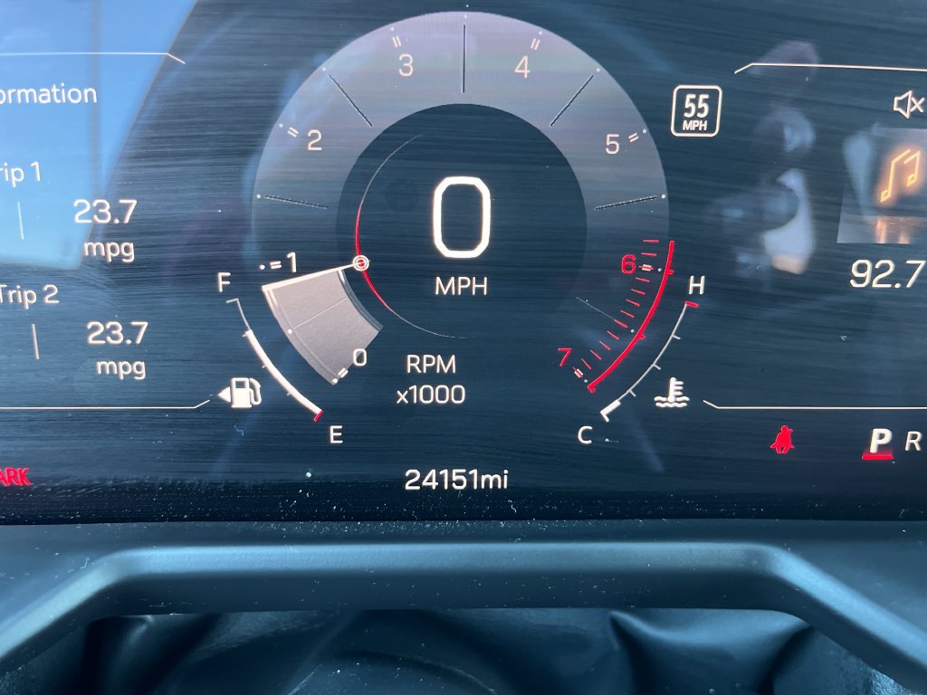 Used 2026 GMC Acadia Elevation w/ Elevation Premium Package FWD image 16