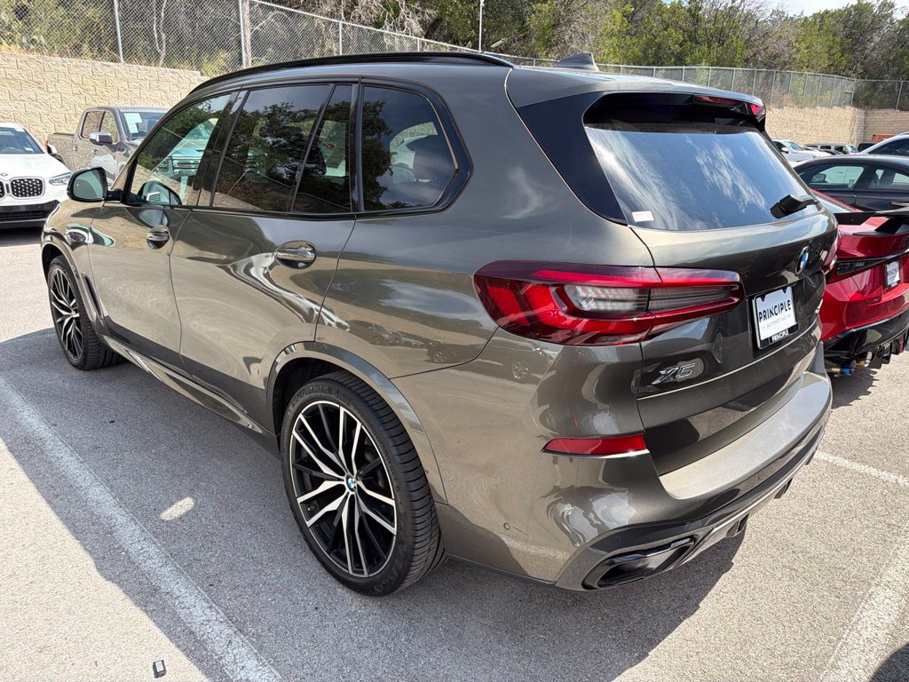 Certified 2023 BMW X5 xDrive40i w/ M Sport Package AWD/4WD image 5