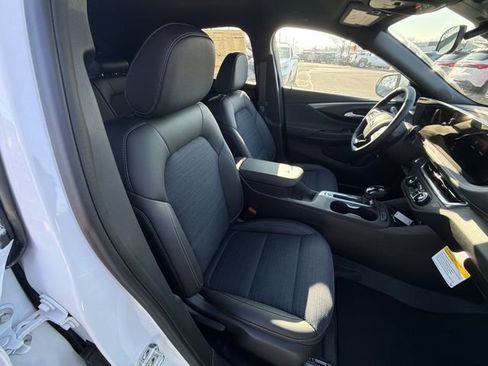 New 2026 Buick Envista Sport Touring w/ Convenience I Package FWD image 20