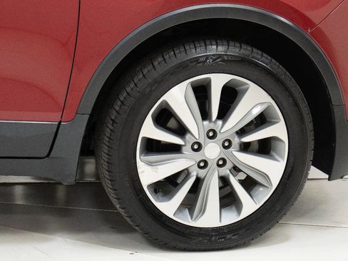Used 2018 Buick Encore Preferred FWD image 57