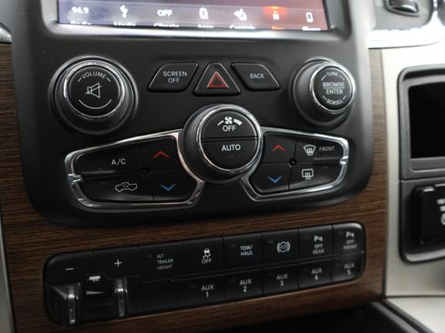 Used 2018 RAM 3500 Laramie image 46