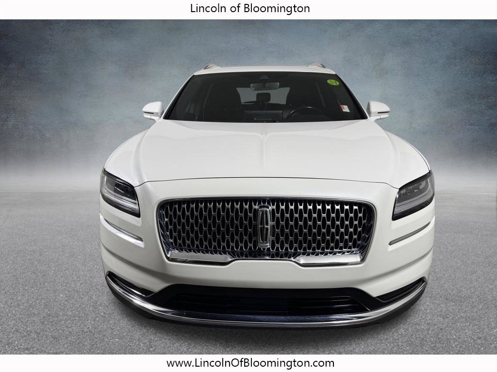 Used 2023 Lincoln Nautilus Reserve w/ Luxury Package AWD/4WD image 11