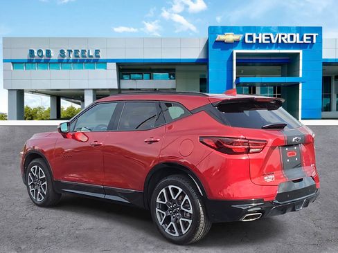 Used 2023 Chevrolet Blazer RS w/ Enhanced Convenience Package FWD image 3