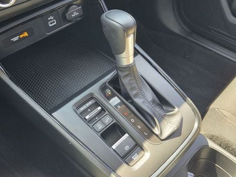 Used 2025 Honda CR-V LX image 21