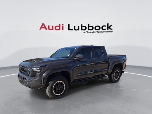 Used 2024 Toyota Tacoma TRD Off-Road AWD/4WD image 4