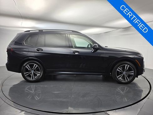 Used 2024 BMW X7 xDrive40i w/ M Sport Package AWD/4WD image 3