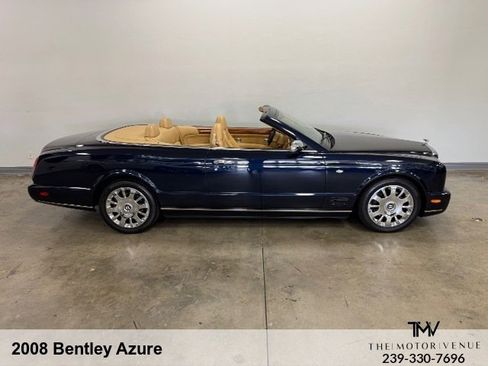 Used 2008 Bentley Azure RWD image 17