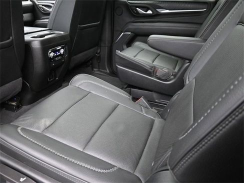 Used 2022 GMC Yukon XL Denali w/ Max Trailering Package image 22