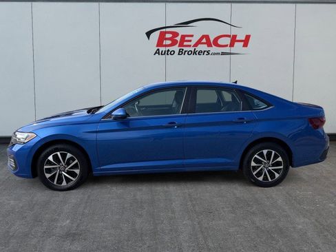 Used 2024 Volkswagen Jetta S image 7