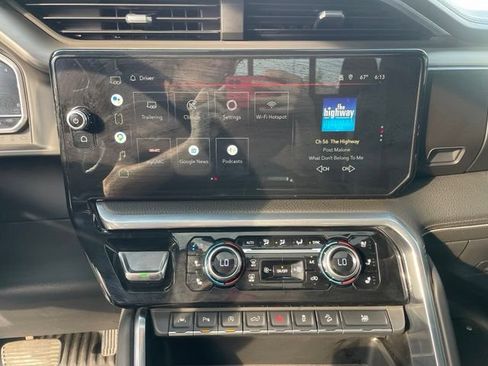Used 2022 GMC Sierra 1500 Denali AWD/4WD image 23