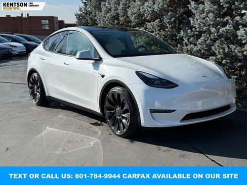Used 2023 Tesla Model Y Performance image 11