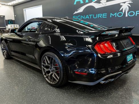 Used 2019 Ford Mustang GT image 9