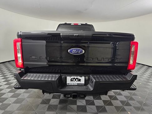 Used 2023 Ford F350 XL w/ XL Off-Road Package AWD/4WD image 4