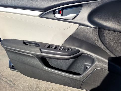 Used 2020 Honda Civic EX image 16