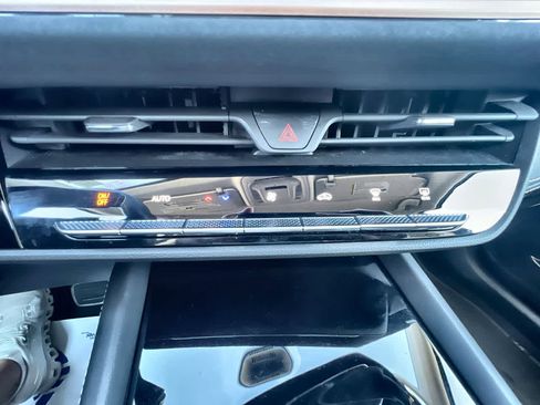 Used 2025 Buick Envision Sport Touring image 18