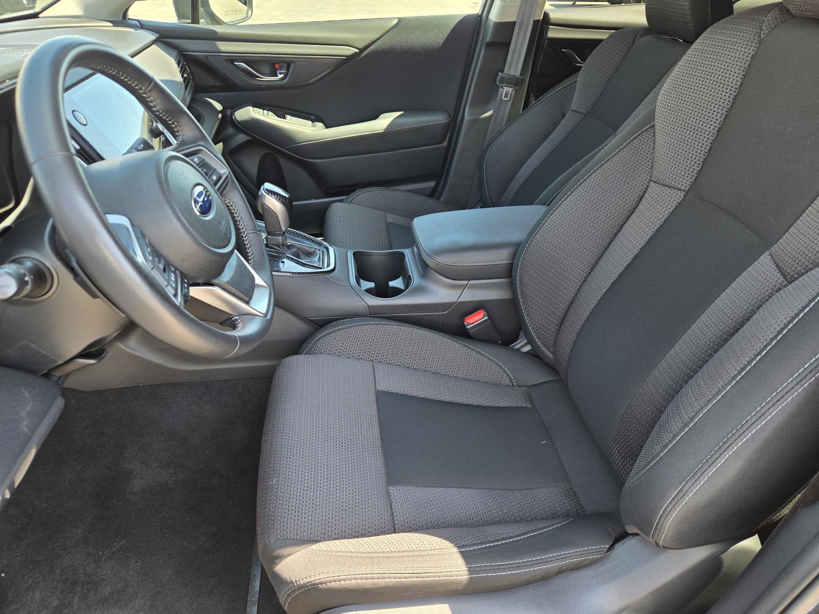 Used 2025 Subaru Outback Premium AWD/4WD image 22