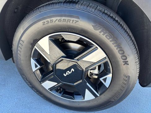 Used 2026 Kia Sportage LX AWD/4WD image 30
