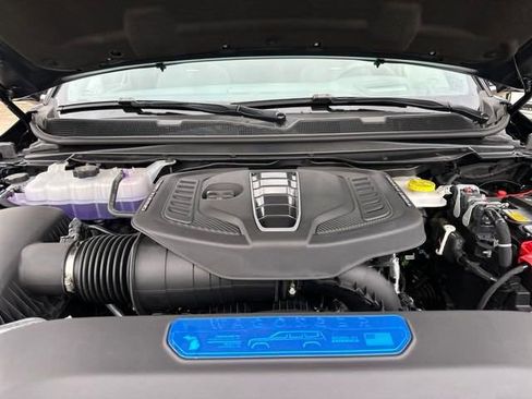 New 2023 Jeep Grand Wagoneer Series II image 24