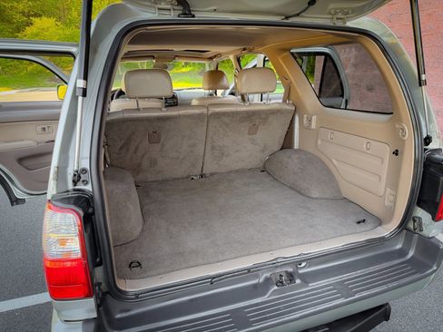 Used 2002 Toyota 4Runner Limited AWD/4WD image 34