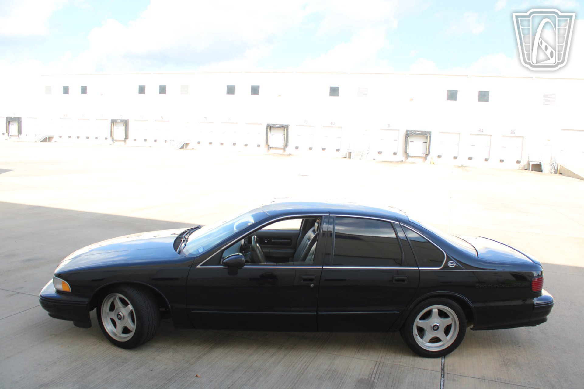 Used 1994 Chevrolet Caprice SS RWD image 21