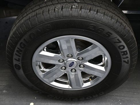 Used 2021 Ford F150 XLT image 12