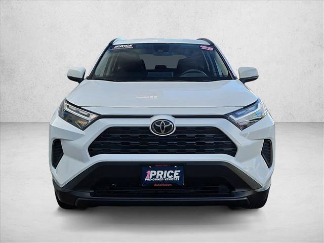 Used 2025 Toyota RAV4 XLE FWD image 2
