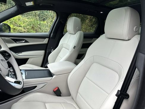New 2026 Jaguar F-PACE R-Dynamic S image 12