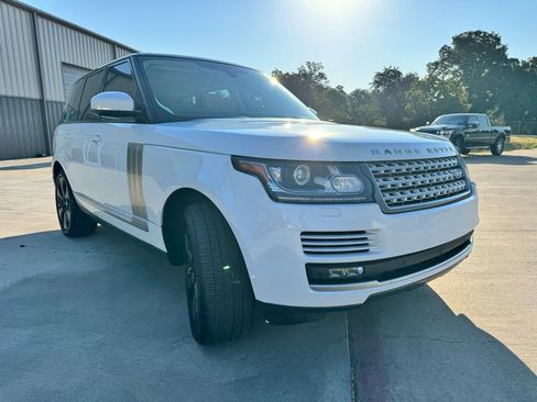 Used 2017 Land Rover Range Rover Supercharged AWD/4WD image 7