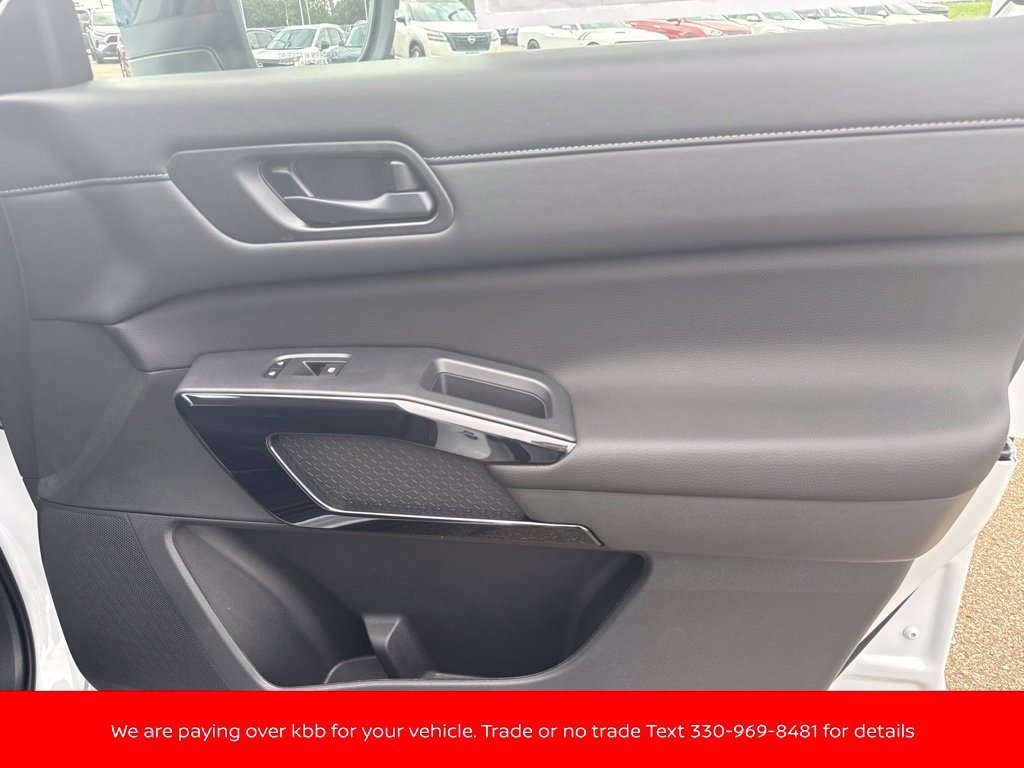 New 2026 Nissan Pathfinder SV AWD/4WD image 28