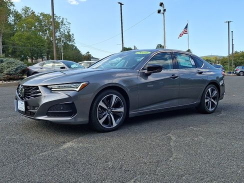 Certified 2025 Acura TLX w/ Technology Package image 3