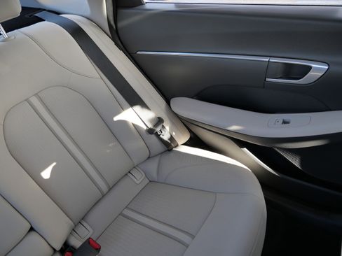 Certified 2023 Hyundai Sonata SEL w/ Preferred Accessory Package image 14