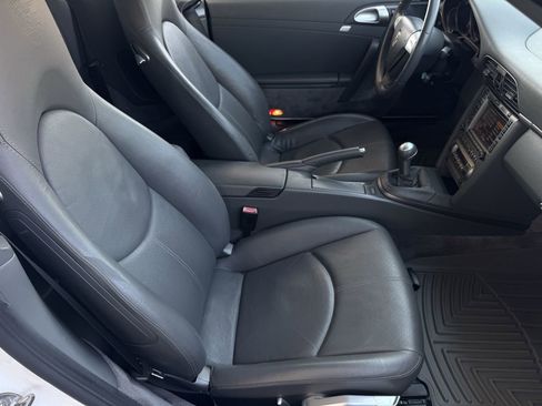 Used 2006 Porsche 911 Carrera 4 image 24