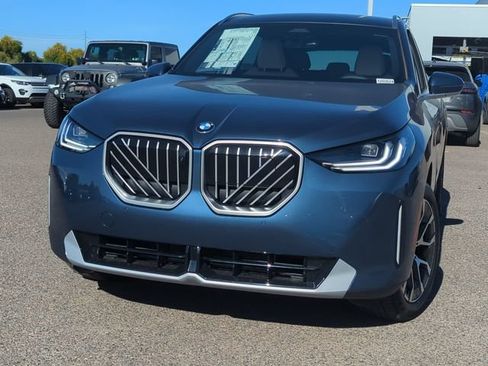 Used 2026 BMW X3 xDrive30i w/ Premium Package AWD/4WD image 3