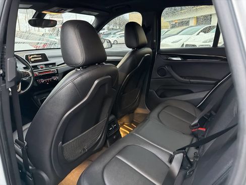 Used 2017 BMW X1 xDrive28i image 23