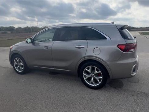 Used 2019 Kia Sorento SX w/ SX Touring Package image 6