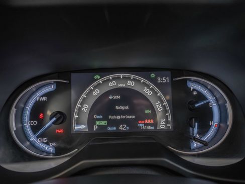 Used 2021 Toyota RAV4 Limited image 10