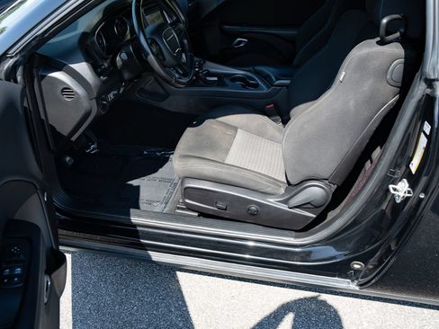 Used 2023 Dodge Challenger GT RWD image 16