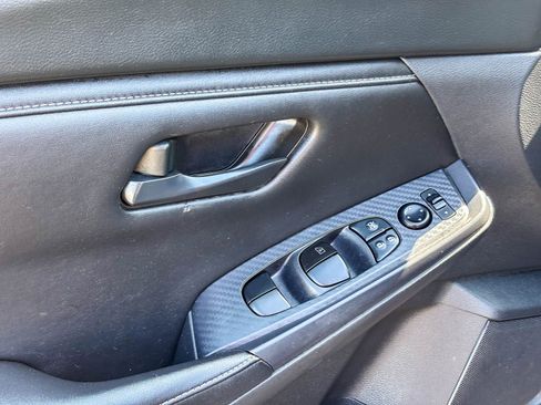Used 2024 Nissan Sentra S w/ Trunk Package FWD image 23